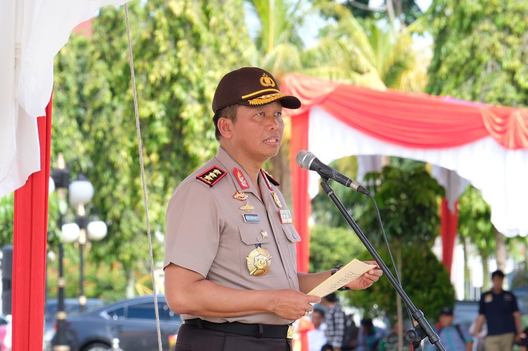 Kabaharkam Polri Pimpin Apel gelar Pasukan Pengamanan Pemilu 2019 Di Kantor Gubernur Riau